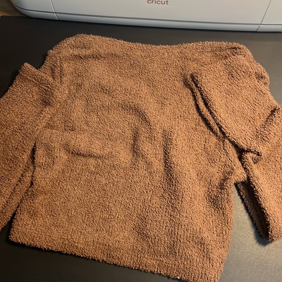 Brown cropped cardigans - Picture 2 of 2